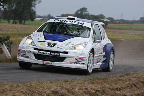Christian Jensen og Søren Tøndborg kan sikre sig Danmarksmesterskabet med en sejr i lørdagens Gjønge Rally.